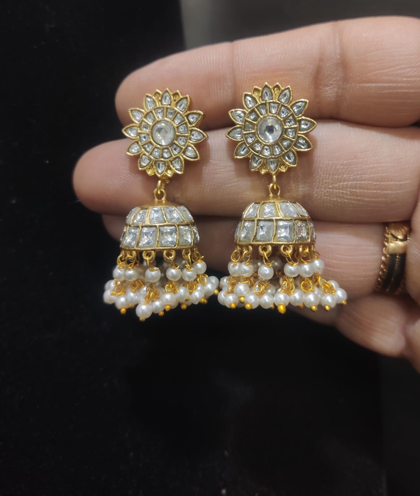 f0c84a61-742b-4245-8a00-26c487c0f0f2